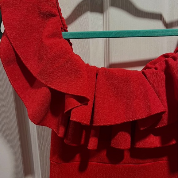 Red Off the Shoulder Summer Dress - Picture 2 of 3